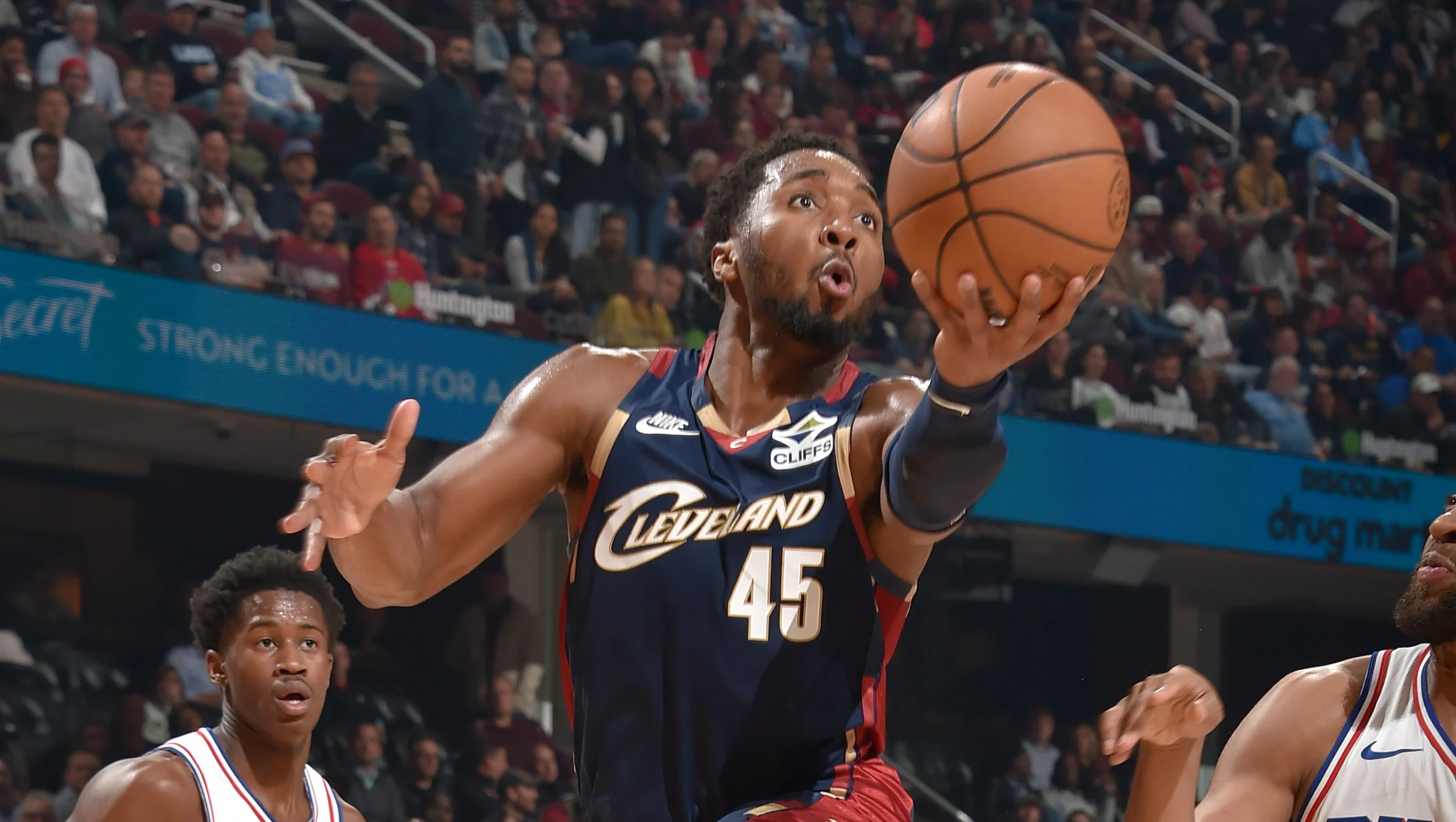 NBA 76人对阵骑士